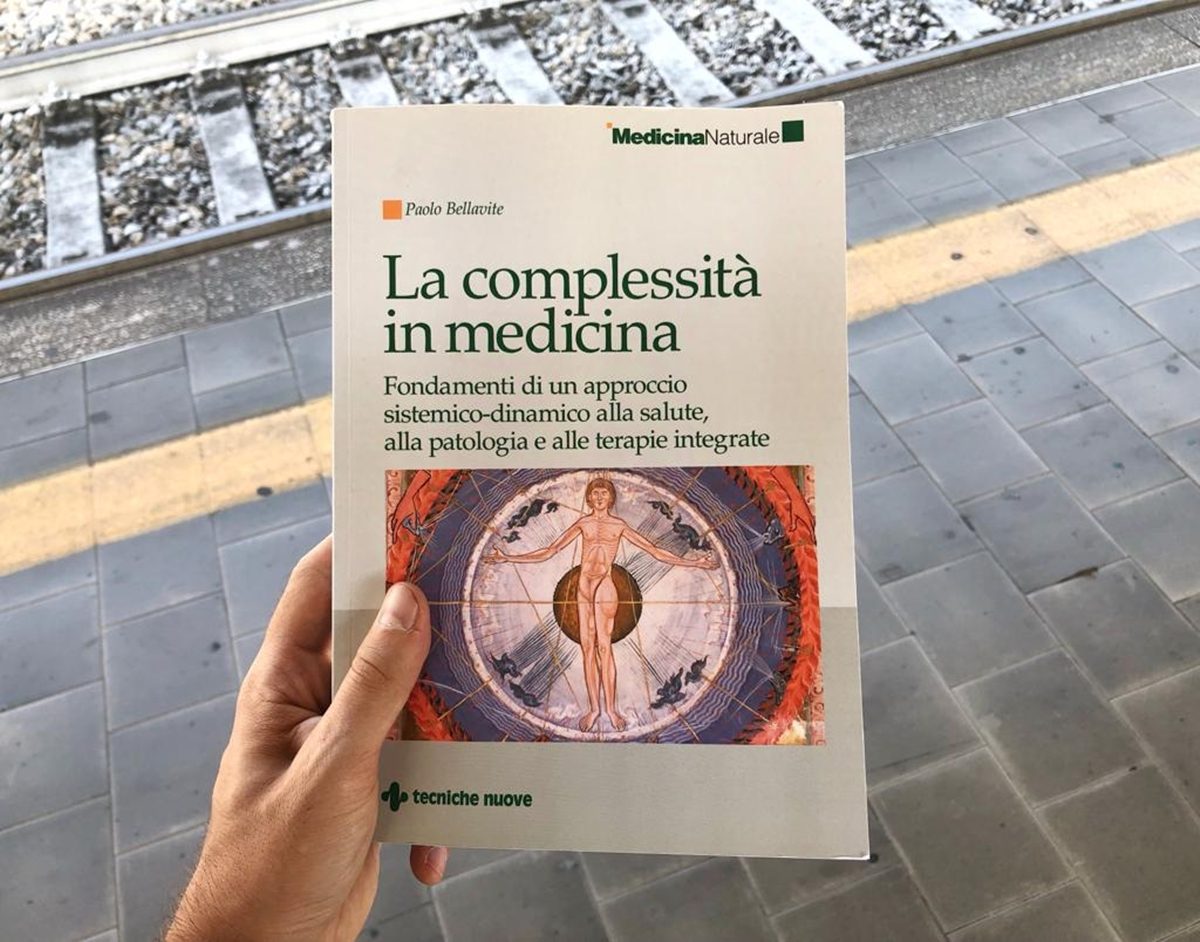 Consigli di lettura: La complessità in medicina – Paolo Bellavite